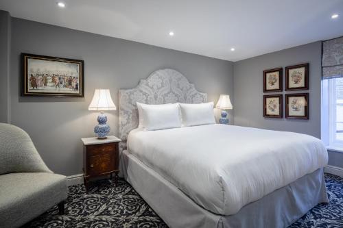 Suite, garden view