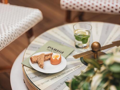 BoB Hotel by Elegancia - image 8