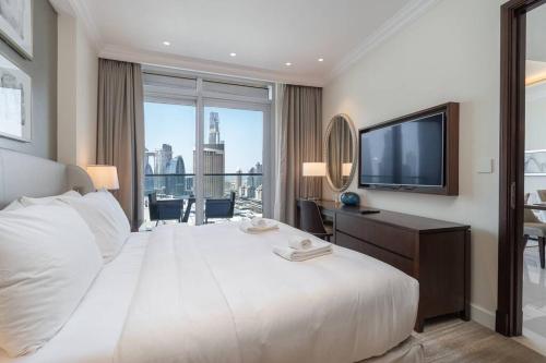 Luxury Living - Spectacular Burj Khalifa Views, Dubai (photo 9)