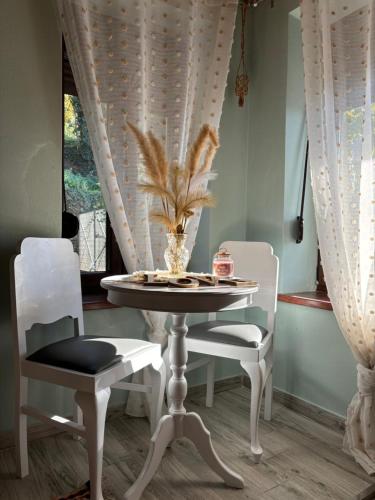 Stonehouse Karidis in Agnanta