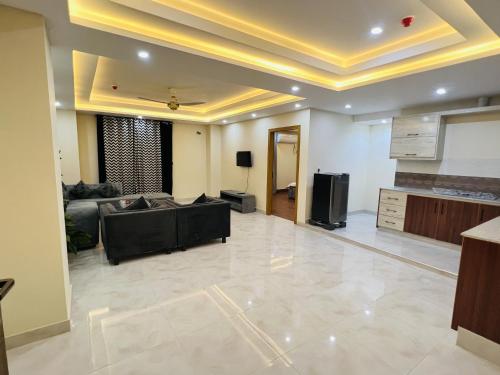 Paradise Service Apartments - image 14