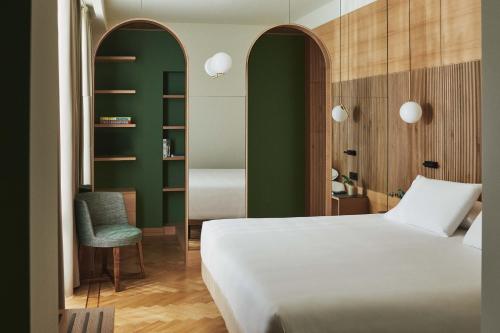 room detail thumbnail 0