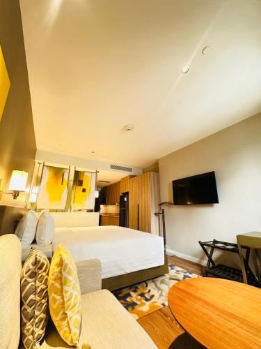 King Suite image 1