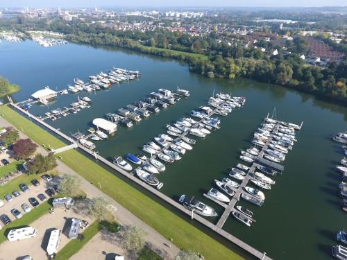 ''Statia'' Cozy & Romantic Houseboat in Maastricht, Маастрихт (фото 9)