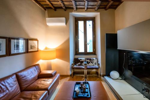 Historic center apartment Rome, Рим (фото 8)