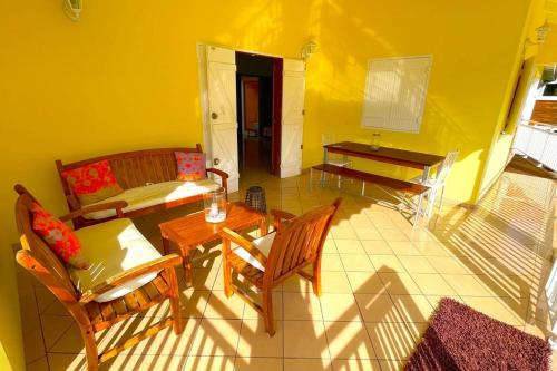 Le Carambole de JosyHouse - piscine et plage a 2mn in Pointe-Noire