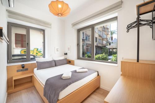 Superior Double Room image 4