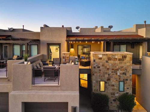 Stargazer – Luxury Condo, Rooftop Views, Private Hot Tub, St. George (foto 6)