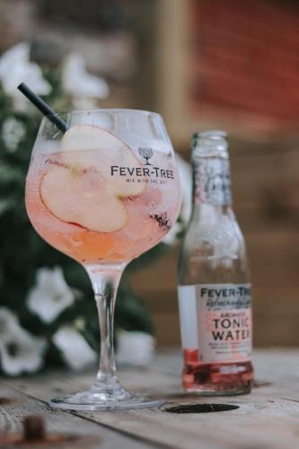 อาหารและเครื่องดื่ม, เดอะ ทาวน์ อาร์ม (The Town Arms) in วอลลิ้งฟอร์ด