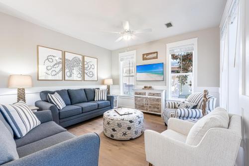 1328 Laurel Grove Sea La Vie in Destin, USA