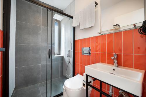 Superior Double Room image 5