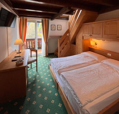 Quadruple Room with Balcony