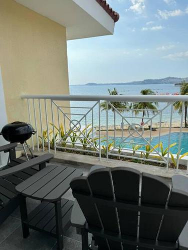 Beachview Serenity at Canyon Cove in Natipuan