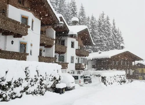 Chalet Bergzauber by PiaundDirk in Hippach, Österreich