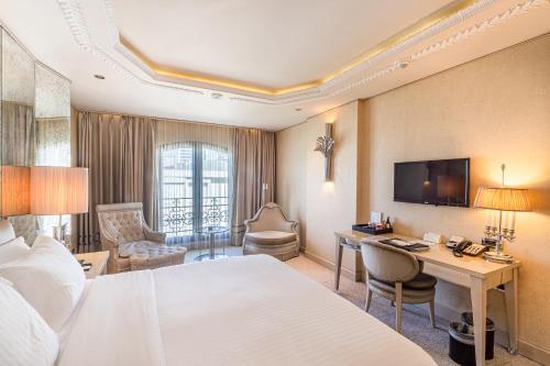 room detail thumbnail 0