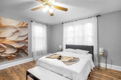 Stylish 2bdrm Flat In Univ City Upenn Area in Philadelphia, USA