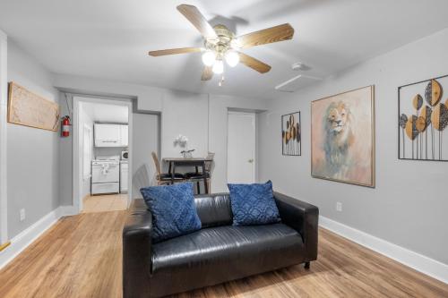 Stylish 2bdrm Flat In Univ City Upenn Area in Philadelphia, USA