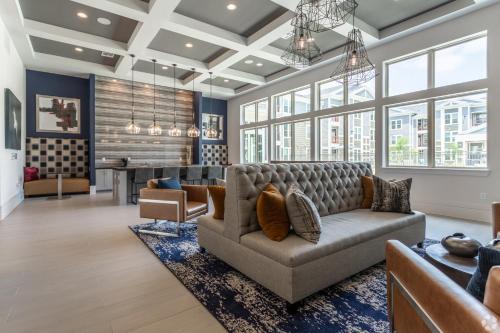 Cullen 8206 I New Construction 1bd Apt I Gated in Houston, USA