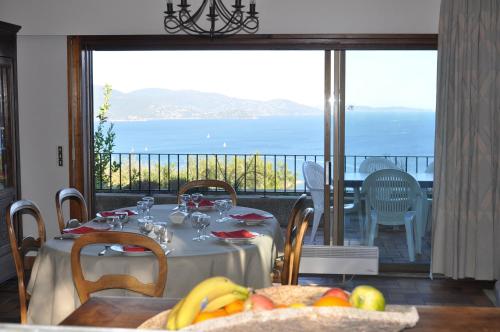 Oprema, Plein Ciel in Cap Benat