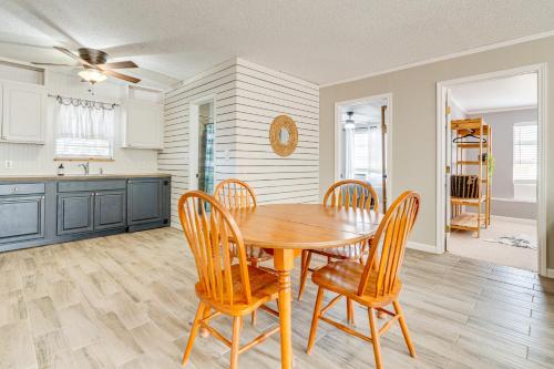 Lake Travis Access Pet-Friendly Lago Vista Home! in Lago Vista, USA