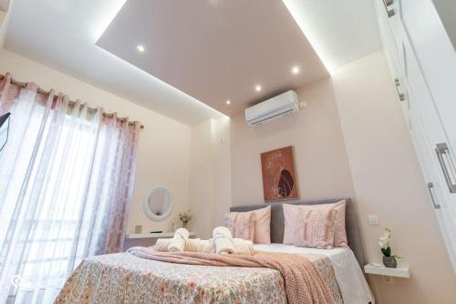 Golden Angel - Elegant Apartment in Egaleo-Athens, Athen