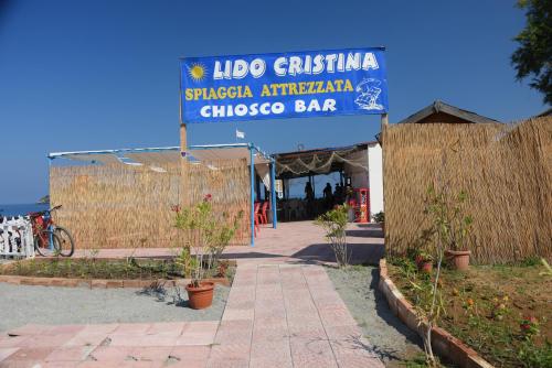 Hotel Cristina - image 10