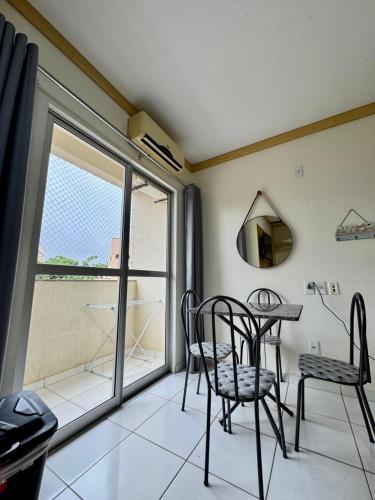 陽台/露台, Caldas Novas, Golden Dolphin Grand Hotel, Suíte Aconchegante, AP 003 (Caldas Novas, Golden Dolphin Grand Hotel, Suite Aconchegante, AP 003) in 弗朗卡鎮