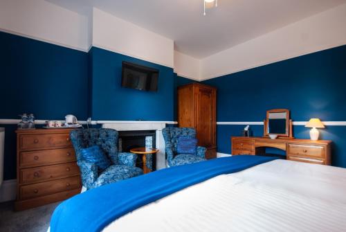 Westbury Lodge - image 11