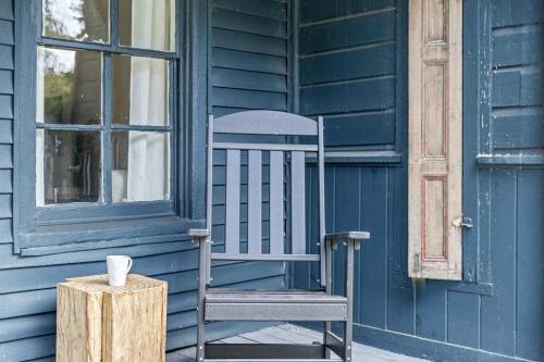 Kingston Cottage with Sauna near Stockade District in Kingston, USA