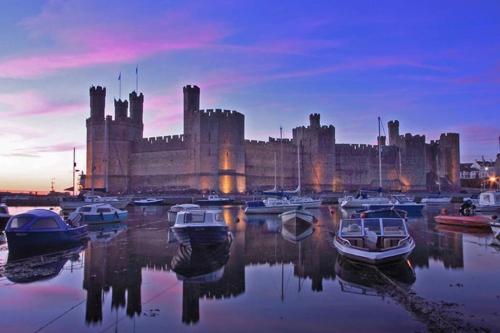 Snowdrop Stone Detached Cottage