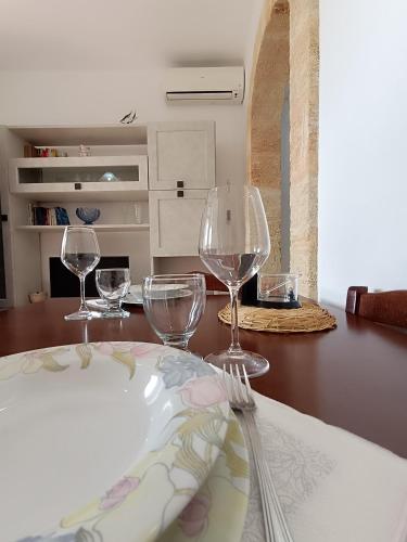  100 mt dal mare, Al Porto casa vacanze, posto tranquillo per famiglia in Marina Porto