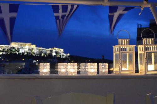 Acropolis View Studio in Monastiraki, Ateny