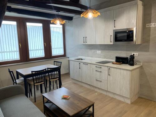 Apartamentos Casa Benito in San Tirso De Abres