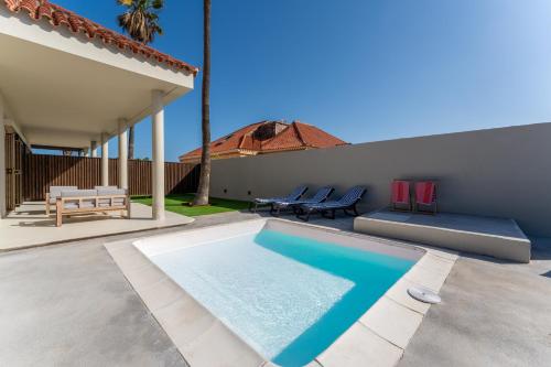 Two-Bedroom Villa image 6