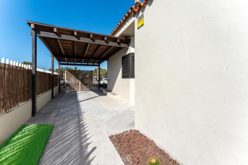 Two-Bedroom Villa image 3