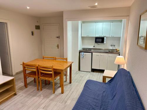 아파트 고야 75 호텔 - 주방