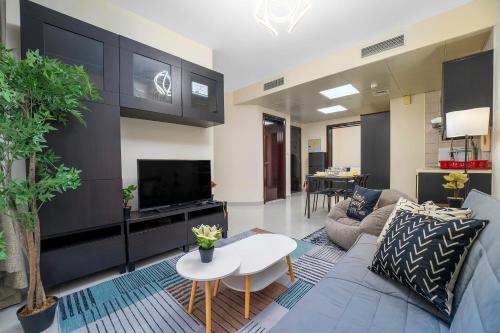2-Bedroom Marina Skyline View in JLT, Dubai (photo 7)