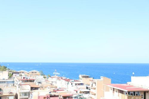 RineddaHouse Arenella - Vista Mare Panoramica a Palermo con Parcheggio privato, Palermo (zdjęcie 3)