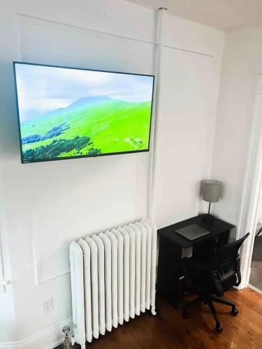 Bright, Stunning Downtown Apt, Close to Proctors in Schenectady, USA