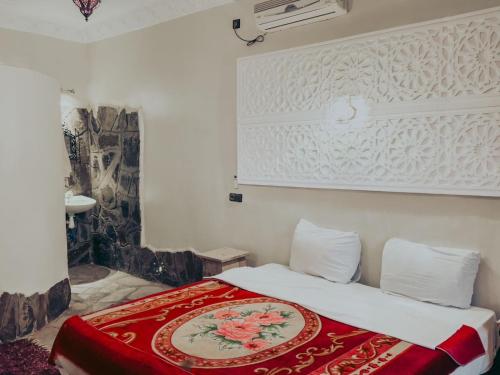 HOTEL mhamid -hotel hamada du draa