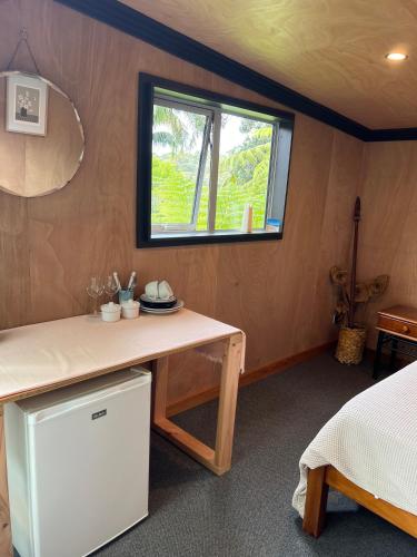 Punga Cabin, Cooks Beach (foto 3)