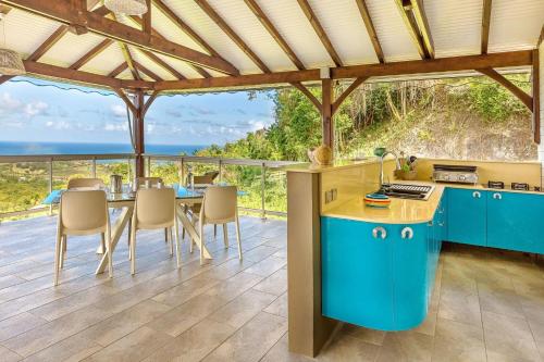 Terraza/balcón, Villa 5 étoiles avec piscine à Le Vauclin (Villa 5 etoiles avec piscine a Le Vauclin) in Le Vauclin