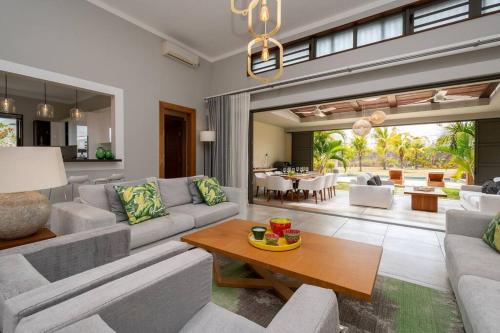 Villa de luxe ROYAL PARK 4 chambres, à 5 min plage (Villa de luxe ROYAL PARK 4 chambres, a 5 min plage) in 巴拉克拉瓦