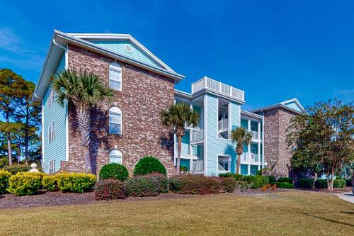 Sea Trail Golf-Beach Mini Suite in Sunset Beach, USA