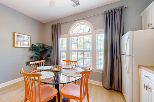Sea Trail Golf-Beach Mini Suite in Sunset Beach, USA
