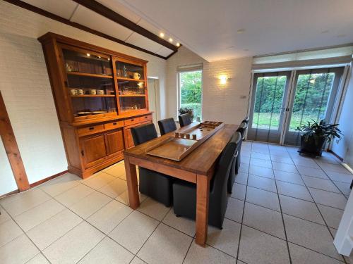Facilities, Spacious holiday home near with sauna in Garderen