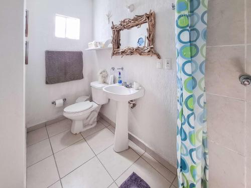 Playa House 3 Bedrooms Pool and More - image 3