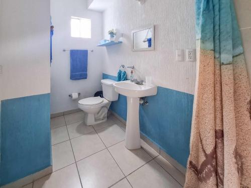 Playa House 3 Bedrooms Pool and More - image 4