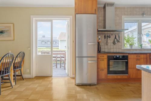 Sjönära Villa i Sigtuna (Sjonara Villa i Sigtuna) in ซิกทุนนา