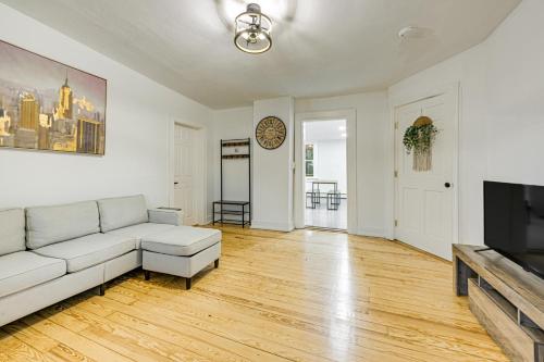 NYC Area Apartment on Hudson River! in Dobbs Ferry
